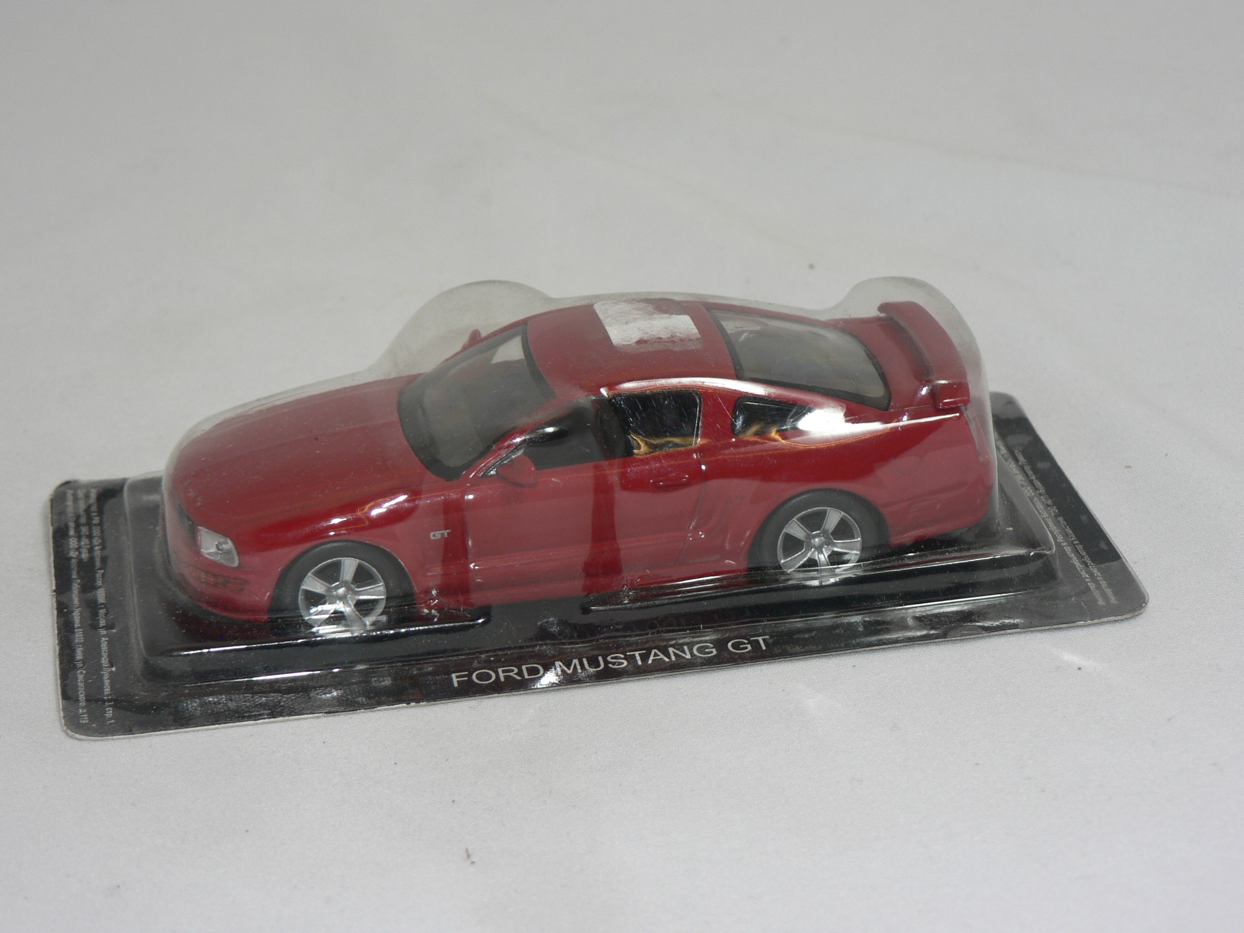 Ford Mustang    1:43  Atlas - 2