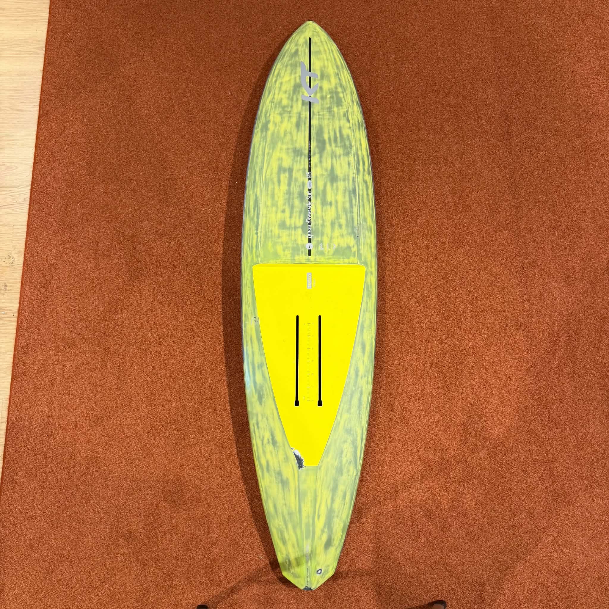 Begagnad foilbräda KT Ginxu Dragonfly Surf Pro Carbon 8'4" 145lit - 2