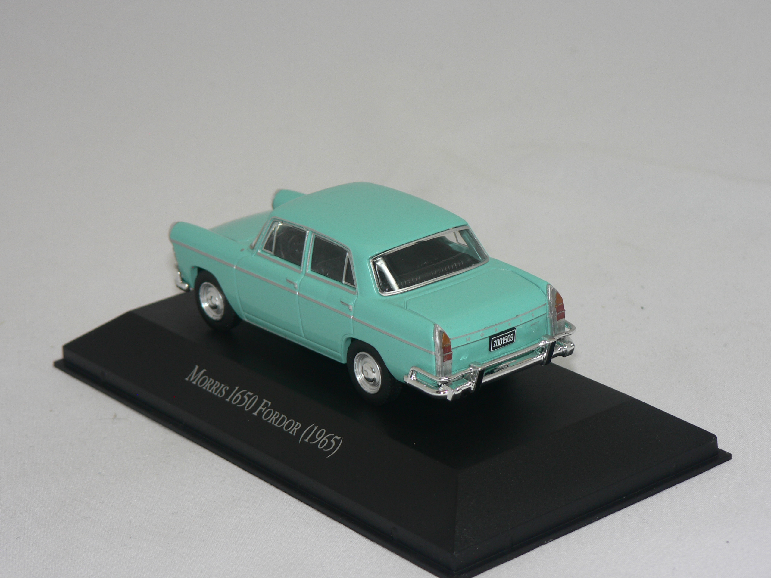 Morris 1650  Fordor  1965  1:43 Atlas - 2