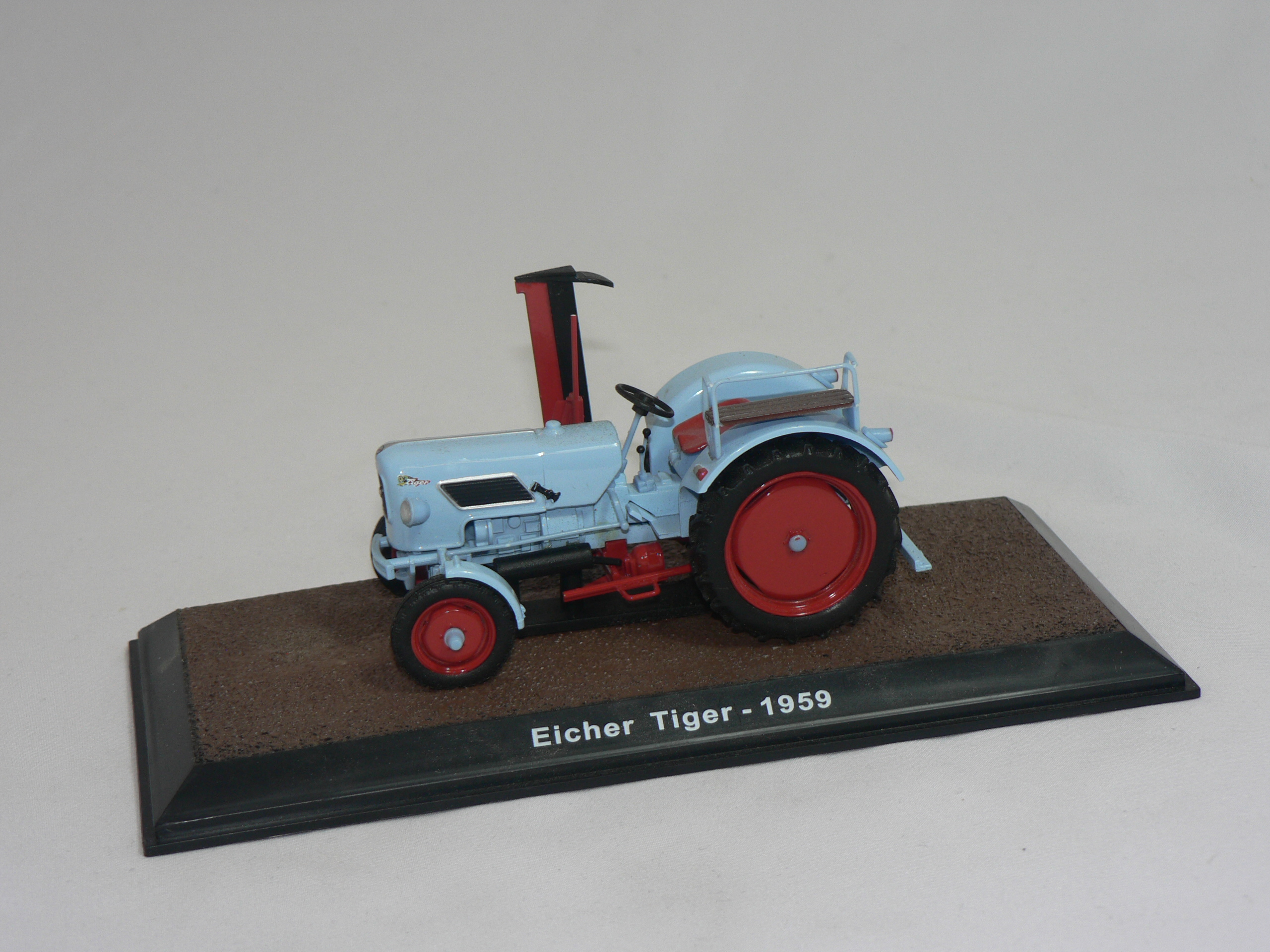 Eicher Tiger 1950  1:32 Atlas - 3