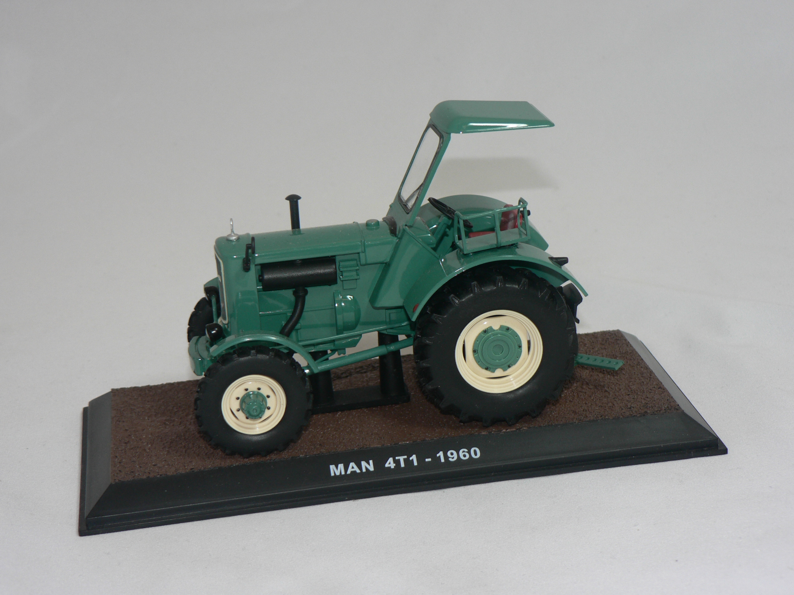 Man 4T1 1960  1:32 Atlas - 3