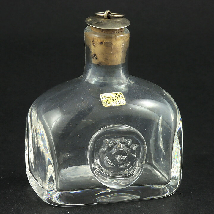 Erik Höglund (1950s) Clear Bottle with Stamped Flower Motif 8 cm (2)