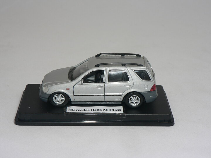 Mercedes  Benz M Class  1:43  Atlas