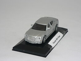 Chrysler 300c    1:43  Atlas