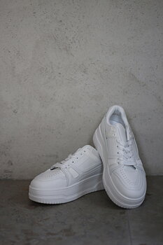 SNEAKERS - VITA