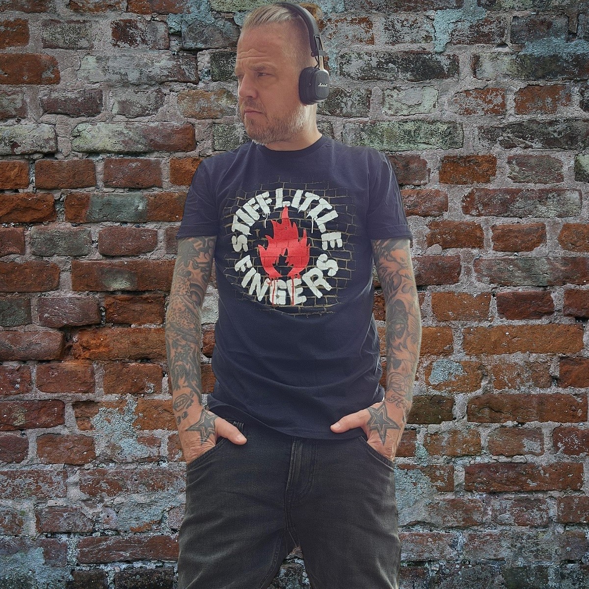 STIFF LITLE FINGERS - T-SHIRT, WALL - 2