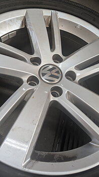 225/50R17 98H Continental 7Jx17