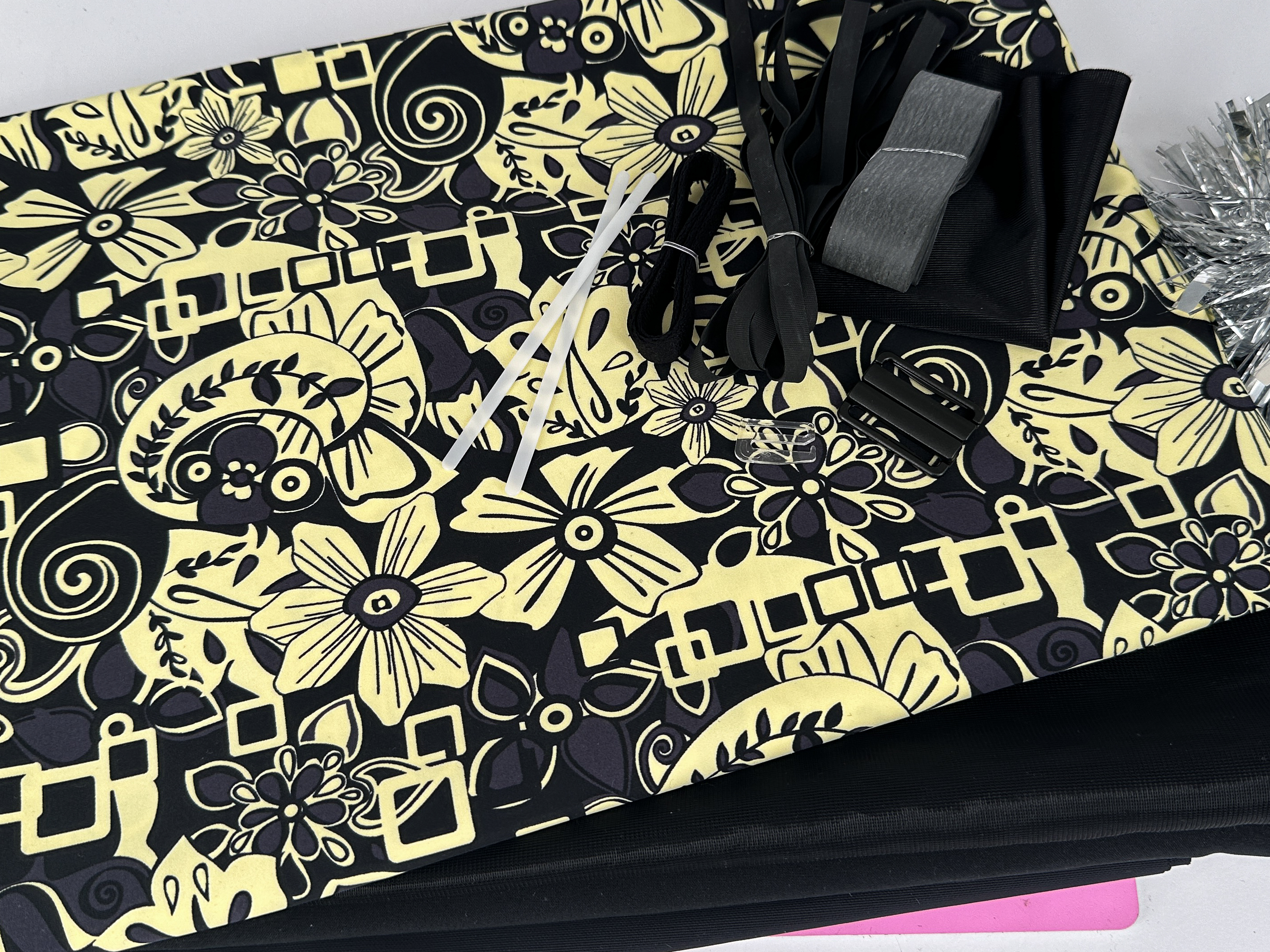 Paris - Bikini & tankini kit to Marblehead