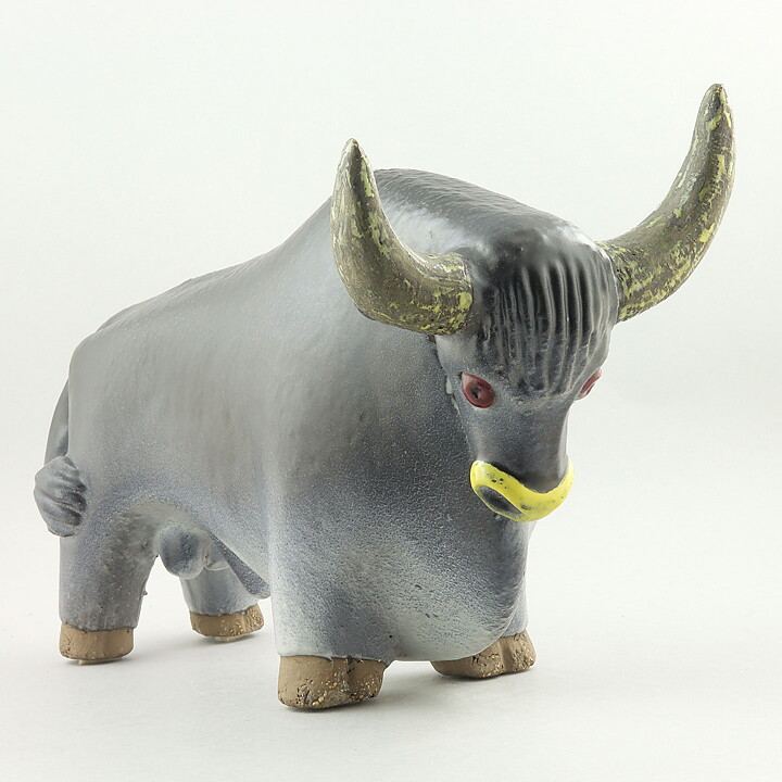 タイスト・カーシネン  雄大な雄牛  40cm  1958年