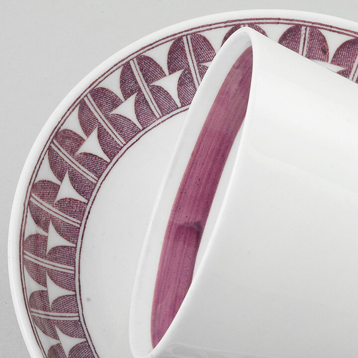 Arthur Percy (1960) Three Teacups with Purple Decor 11,5 cm
