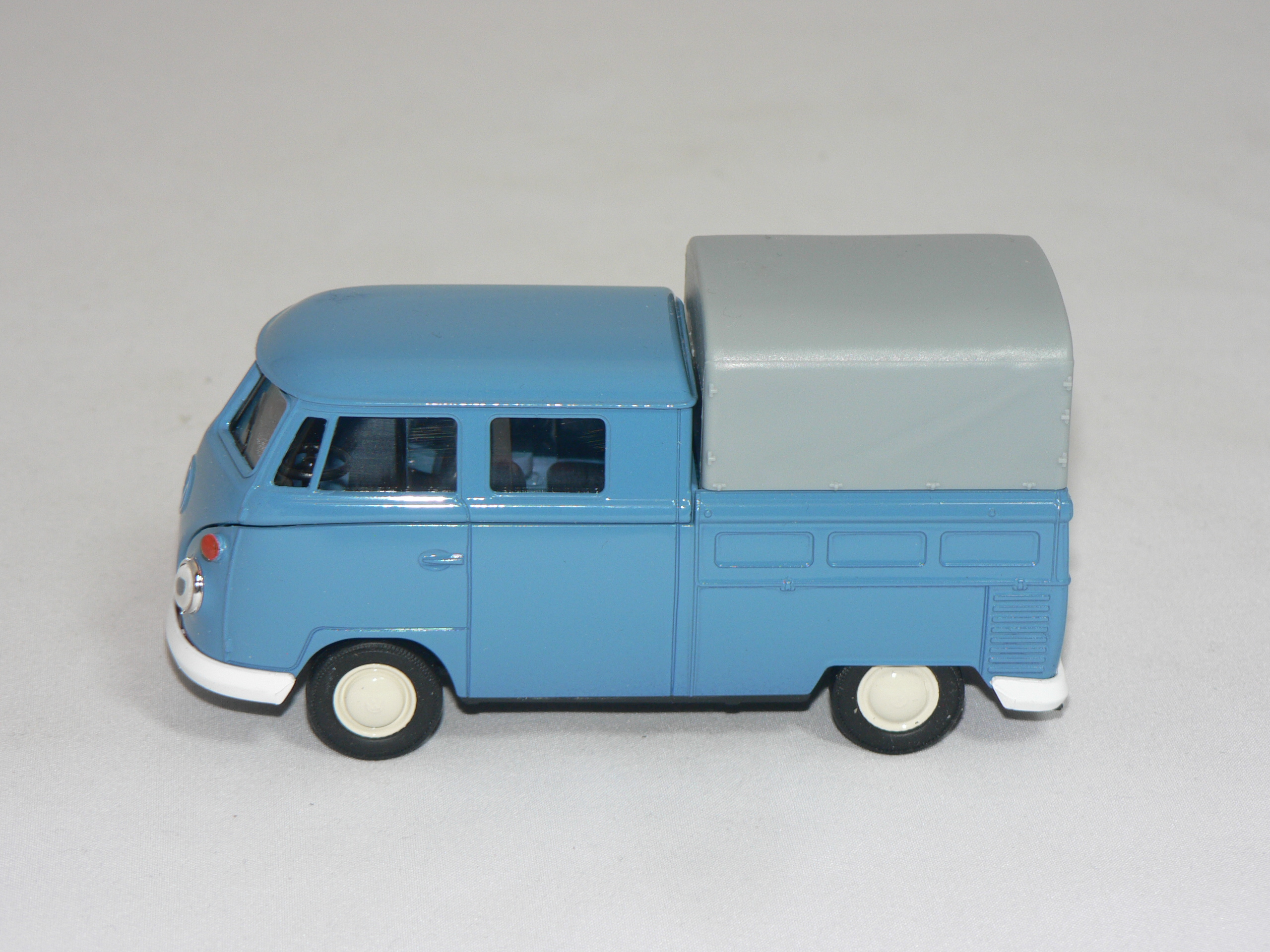 VW T1  Dubellhytt   1:38 Welly - 3