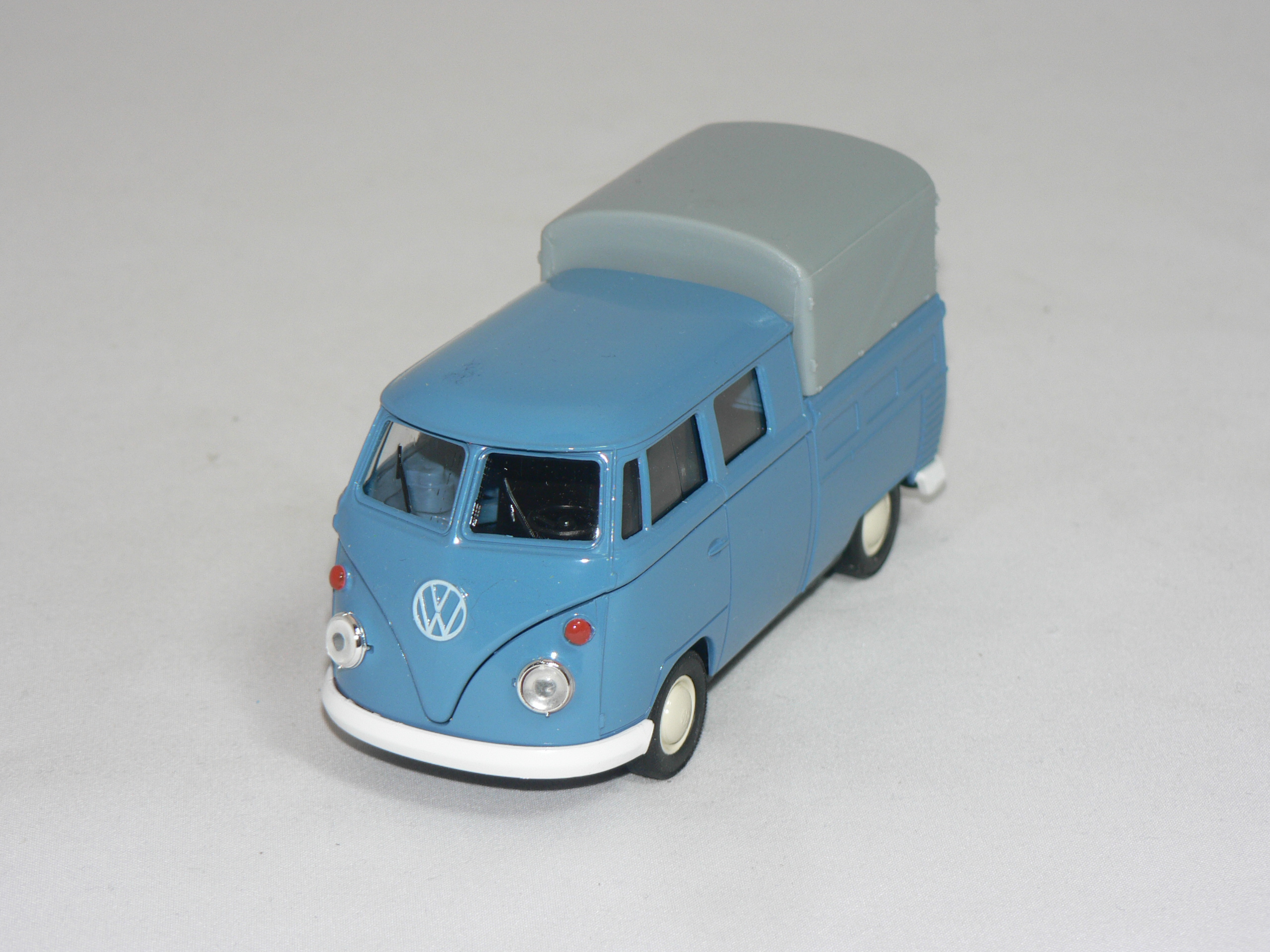 VW T1  Dubellhytt   1:38 Welly