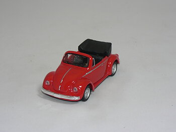 Vw 1303 Cab  1:36  Maisto