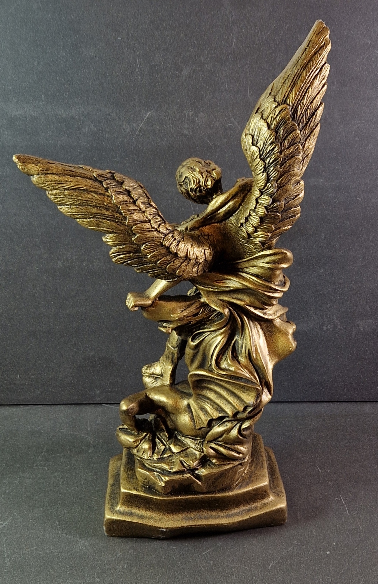 Ärkeängel Mikael Staty - 30cm - 11