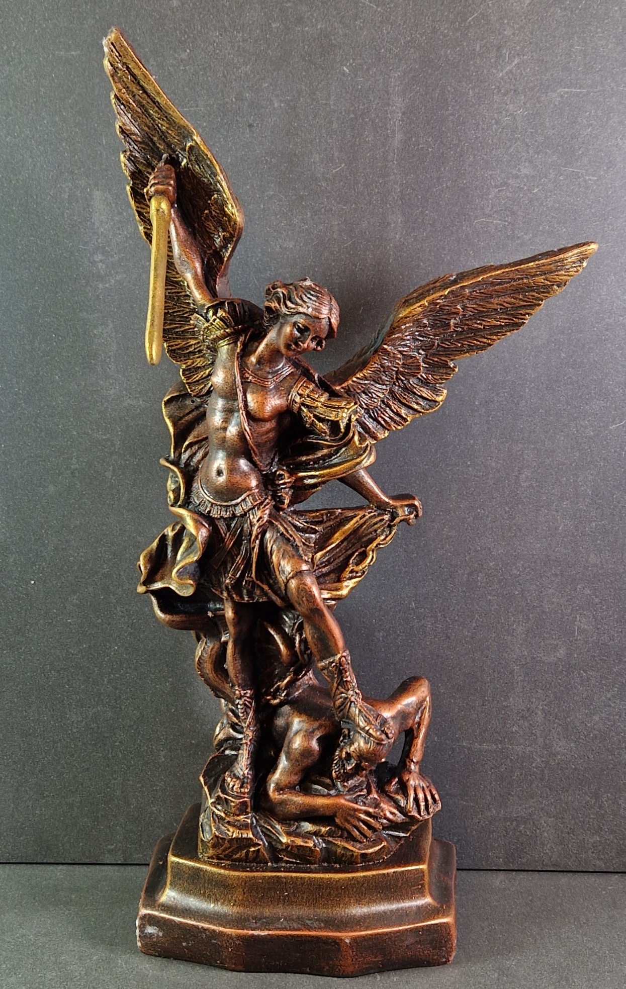 Ärkeängel Mikael Staty - 30cm - 10