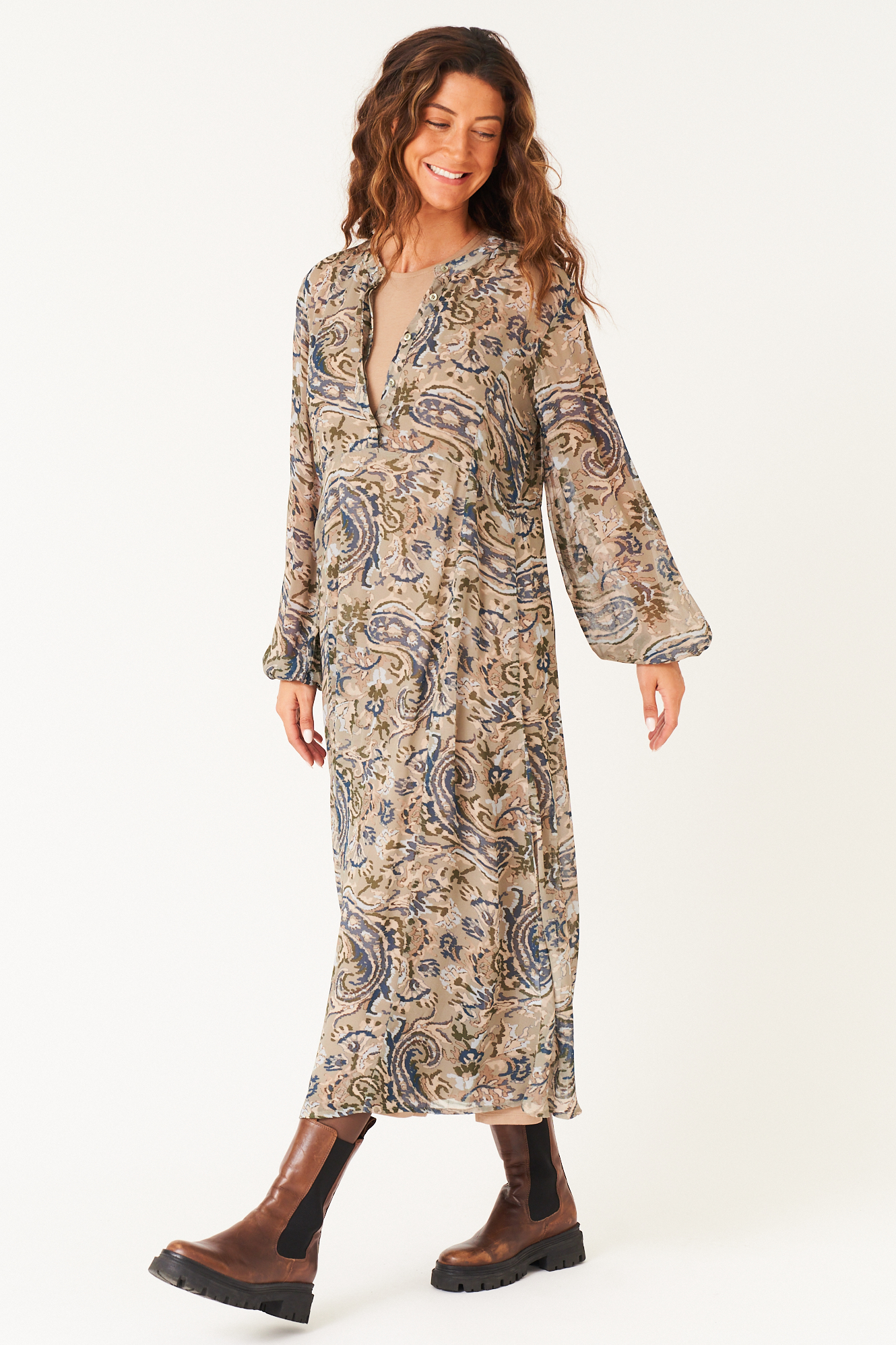 Amy dress  tea