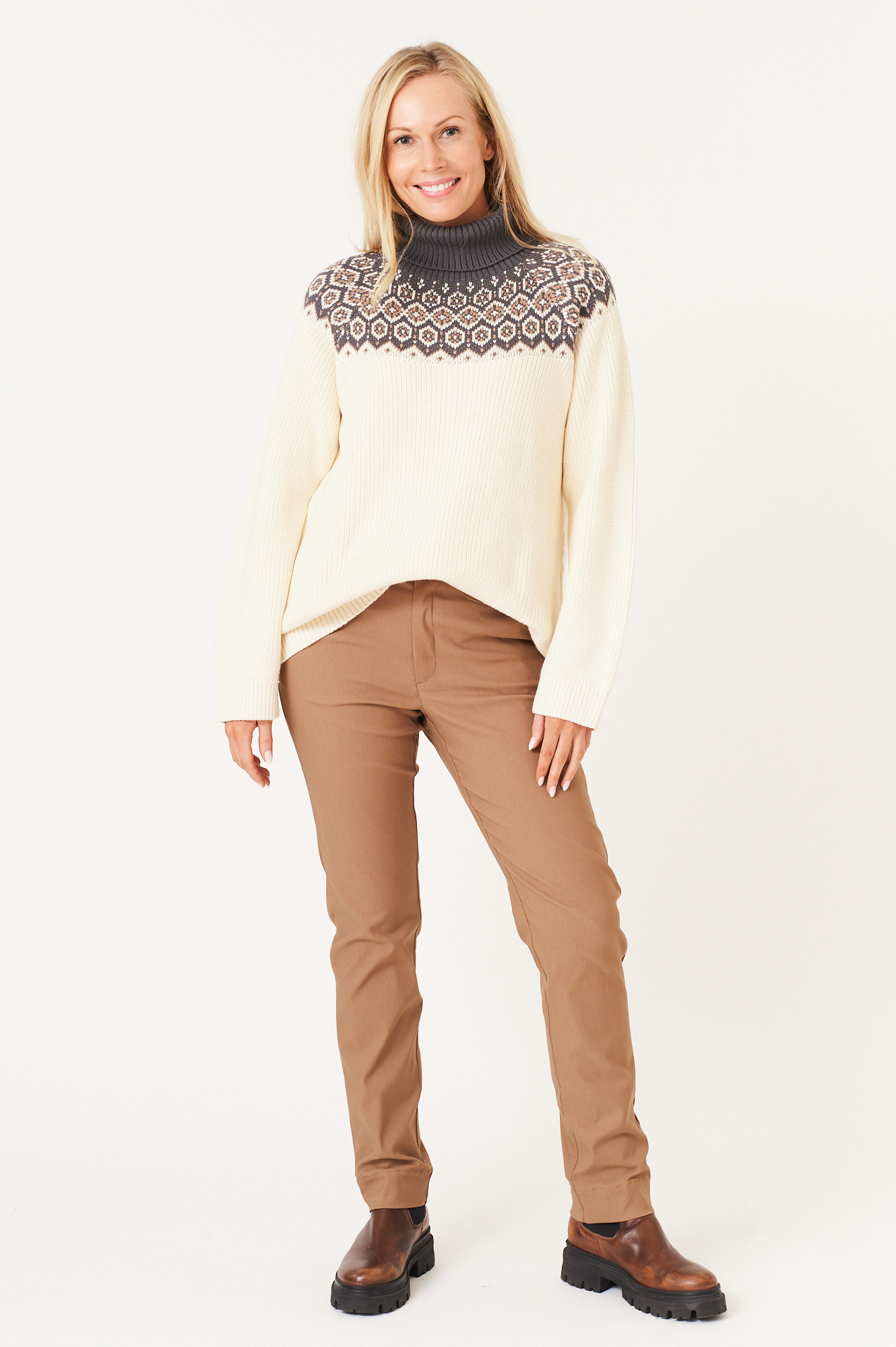 Alicia trouser  cedar