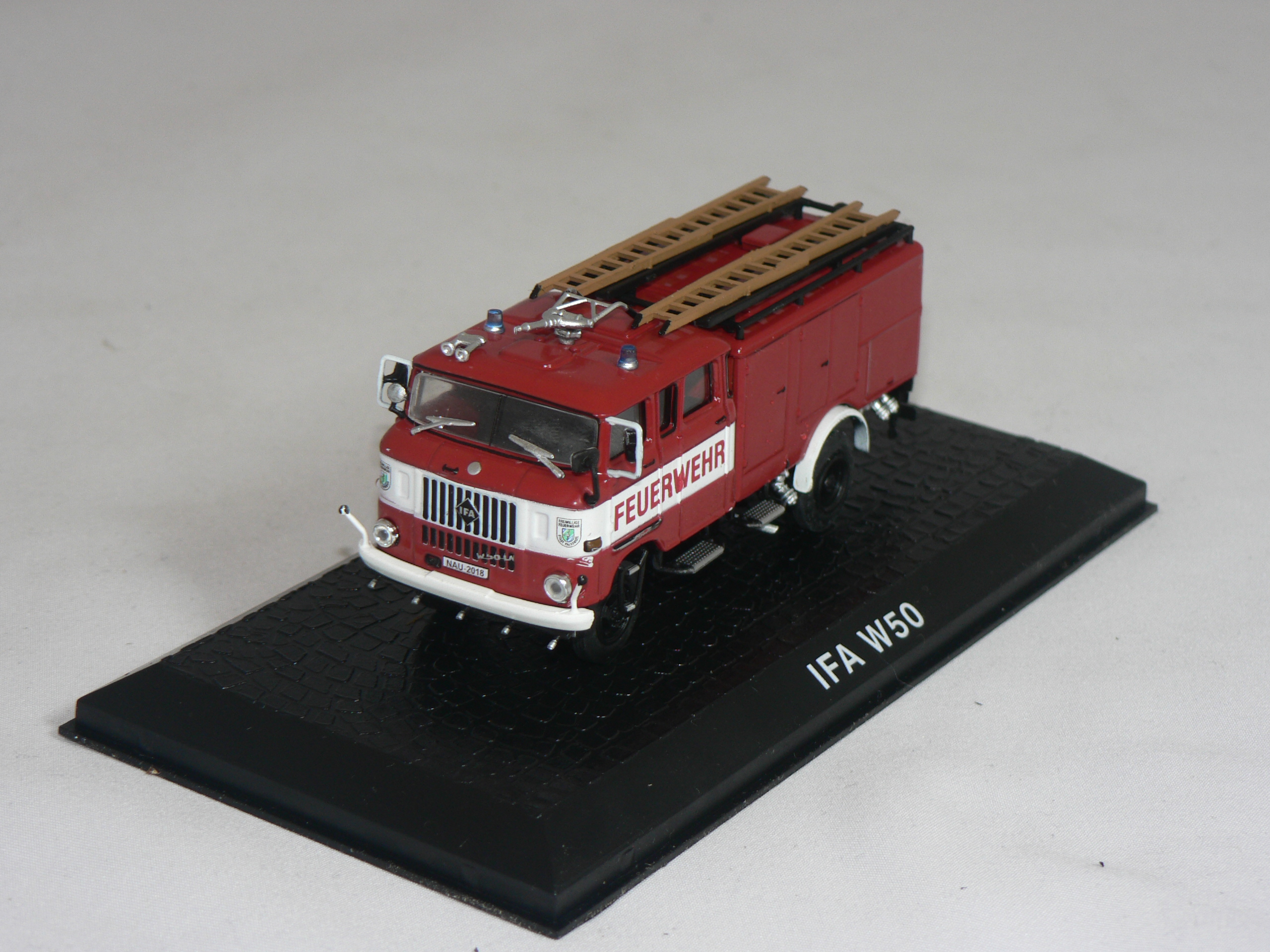 Ifa W50   1968 Brandbil  1:72  Atlas