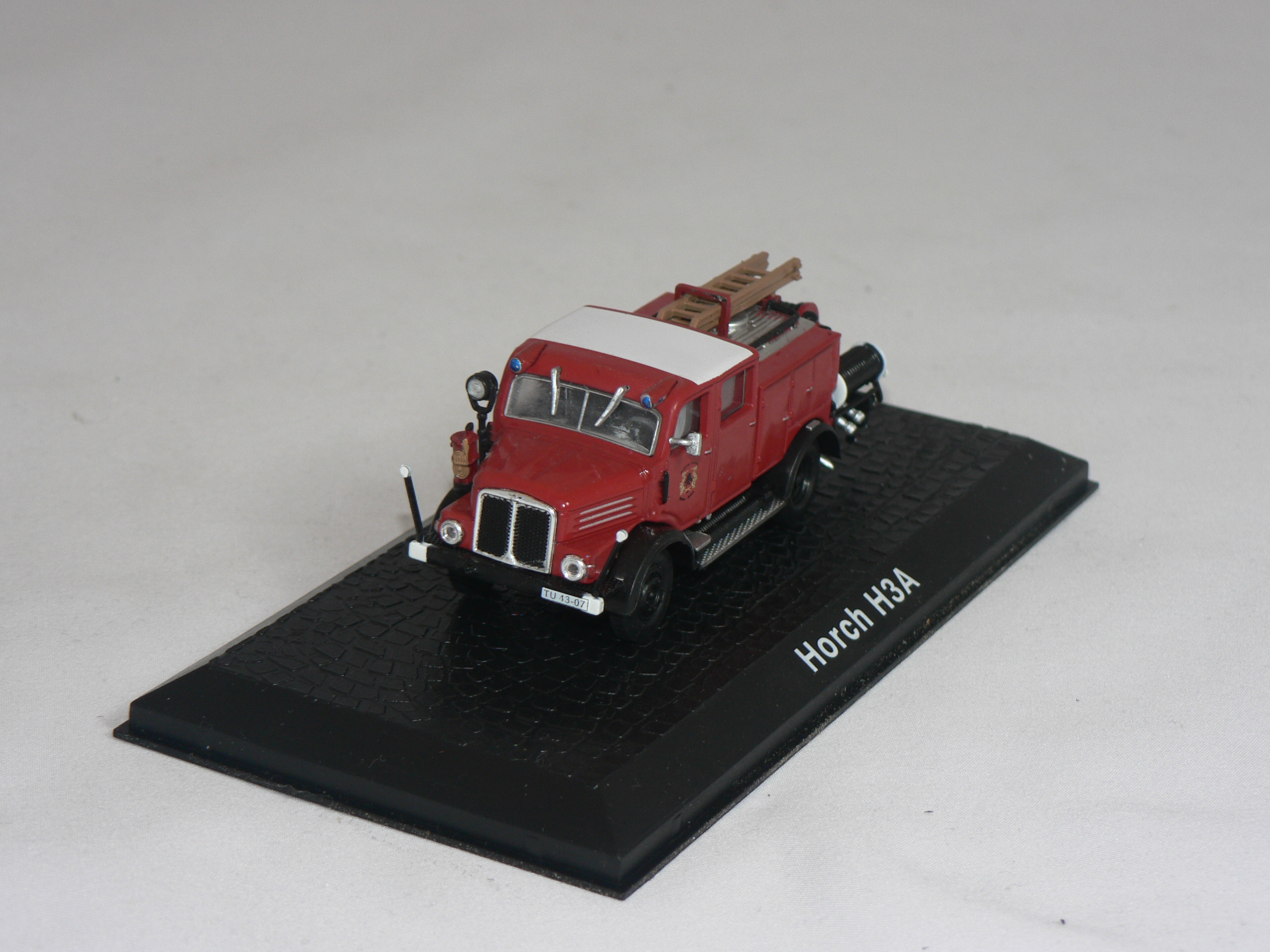 Horch  H3A  1950  Brandbil  1:72  Atlas