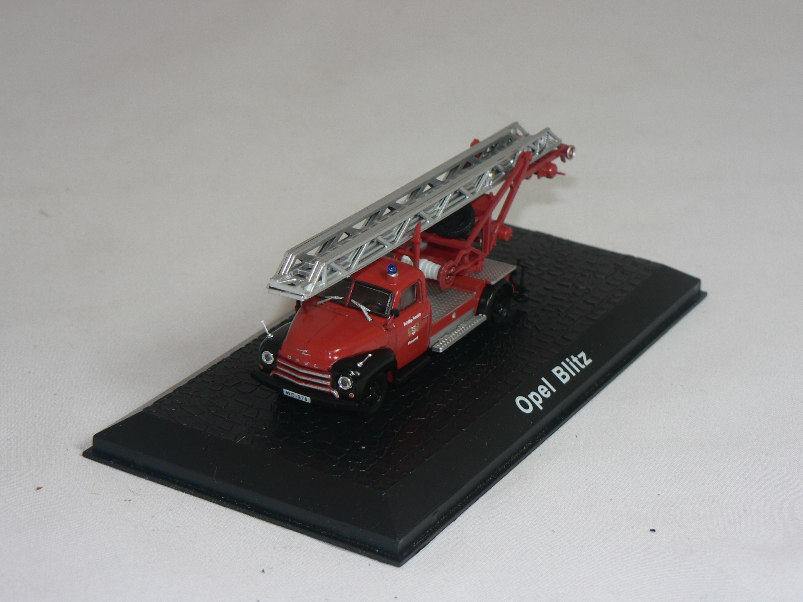 Opel Blitz  Brandbil  1:72  Atlas