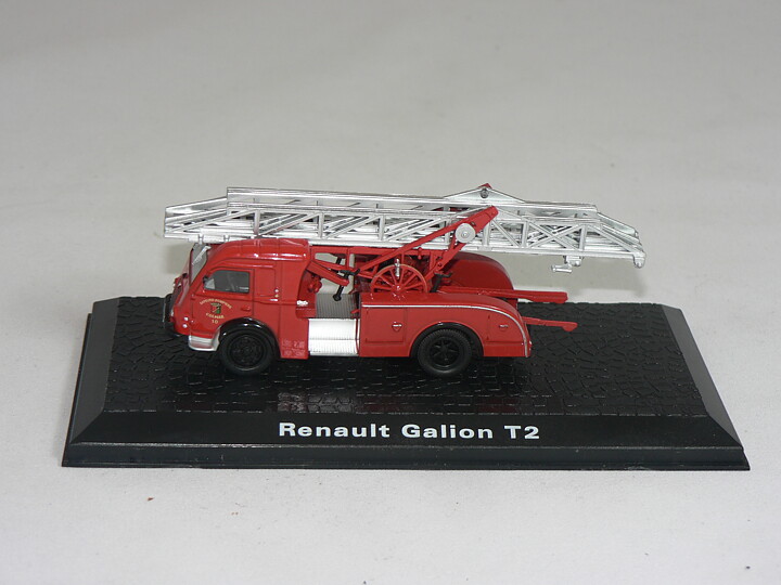 Renault Galion T2   Brandbil  1:72  Atlas
