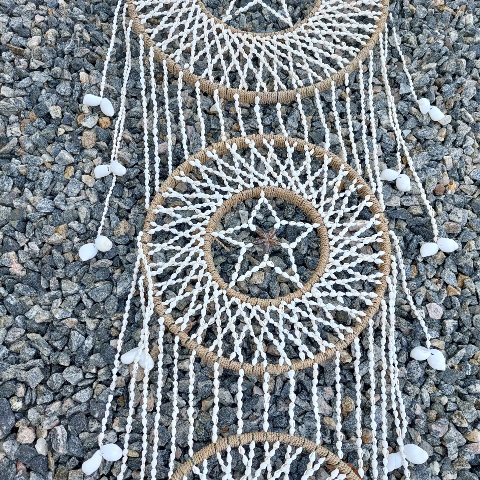 Stjärna Dagdrömfångare, Väggdekoration med Snäckor - 40cm - 2