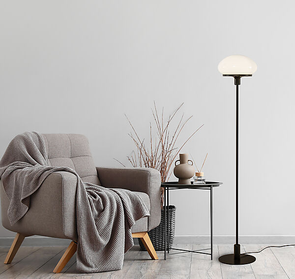 Golvlampa New August Vit/Svart - Aneta - 2