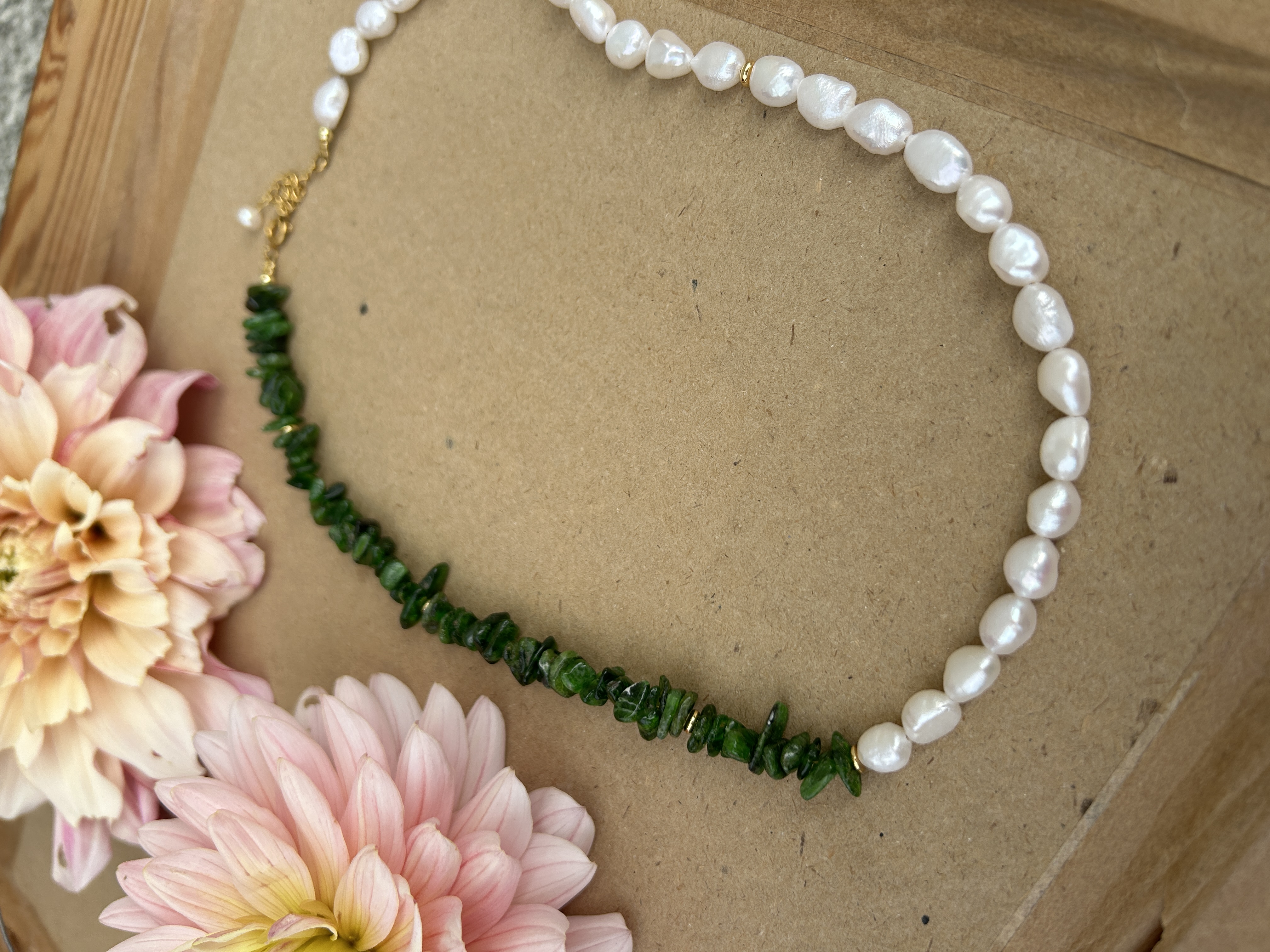 Halsband Green Agaphantus  - 2