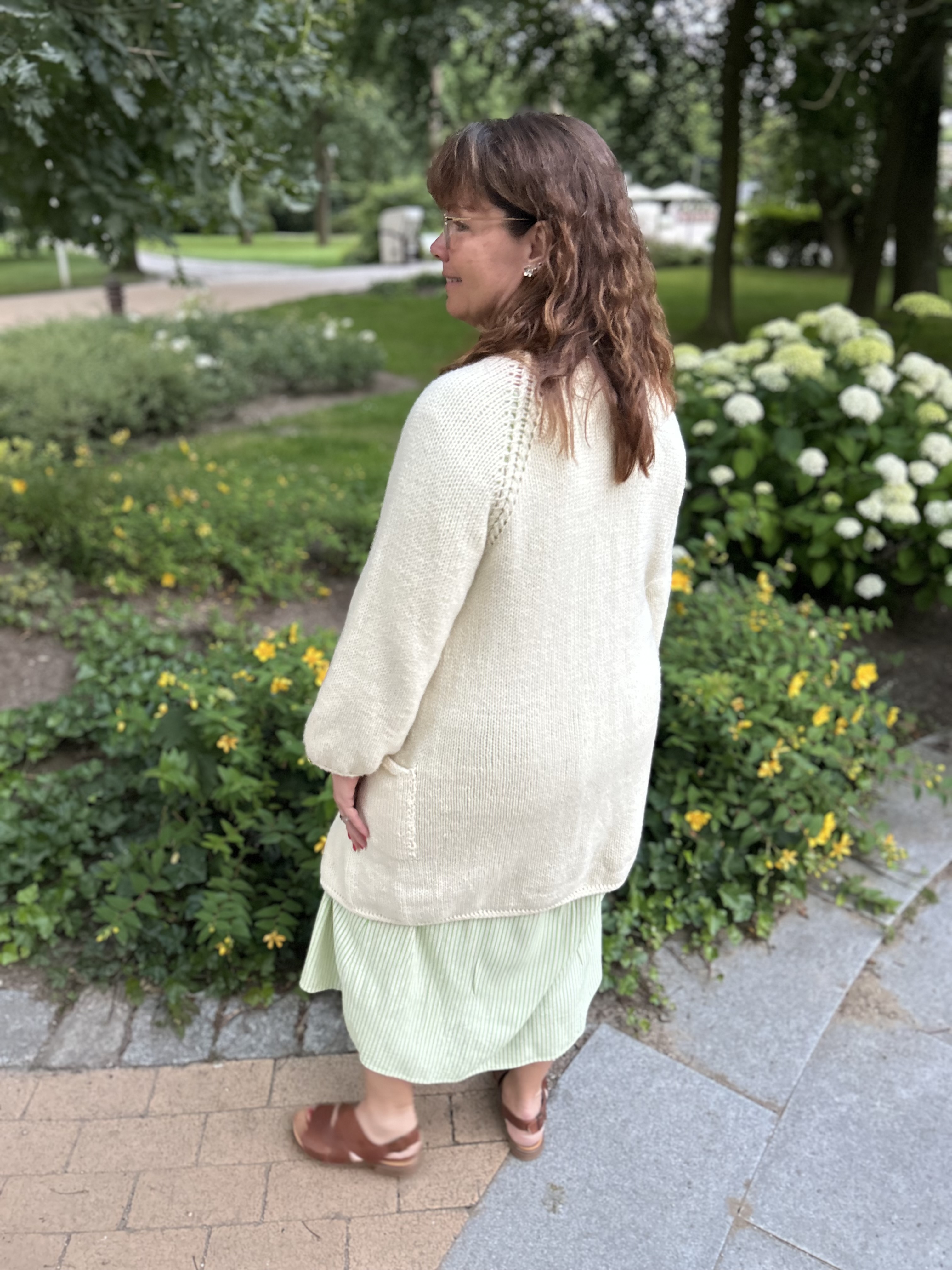 Pattern Avelsås Balloon cardigan - 2