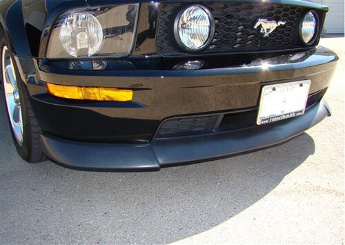 CV2 Style Chin Spoiler (FORD MUSTANG 2005-2009 V8) - 3