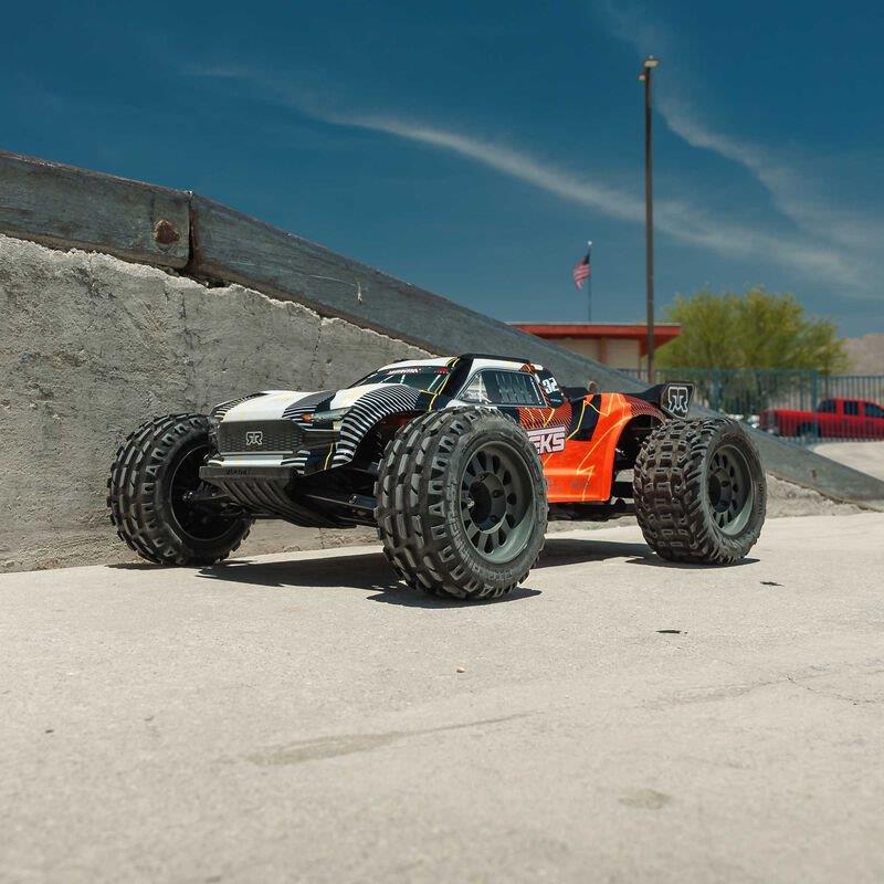 ARRMA 1/10 VORTEKS MEGA 550 2WD Stadium Truck RTR with Battery & Charger, Orange - 9
