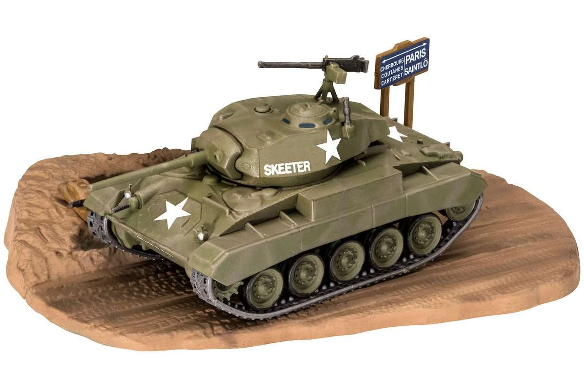 Revell Modellset Tank M24 Chaffee - 2