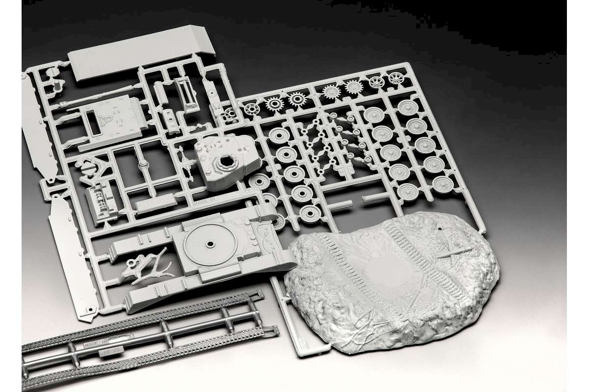 Revell Modellset Tank M24 Chaffee - 3