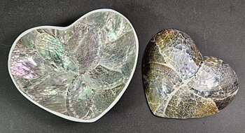 Snäckskal skål av Abalonskäcka (Paua) - Hjärta, Vit