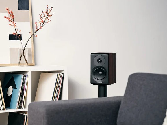 Dynaudio Emit 10