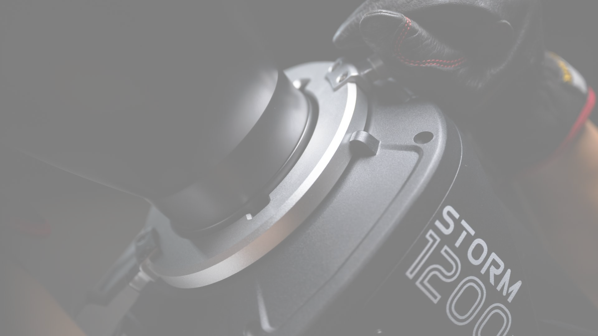 Aputure Storm 1200x Videolight - 6