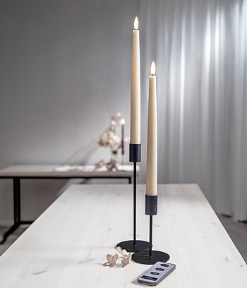2 st antikljus 28 cm. Beige LED-ljus med batteri, fjärrkontroll och timer