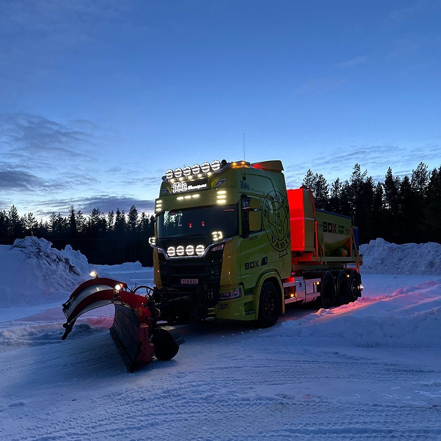 OZZ XH1 LED Plow Light - 11
