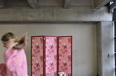 "Howdy /Francis", pink, wallpaper/ tapet