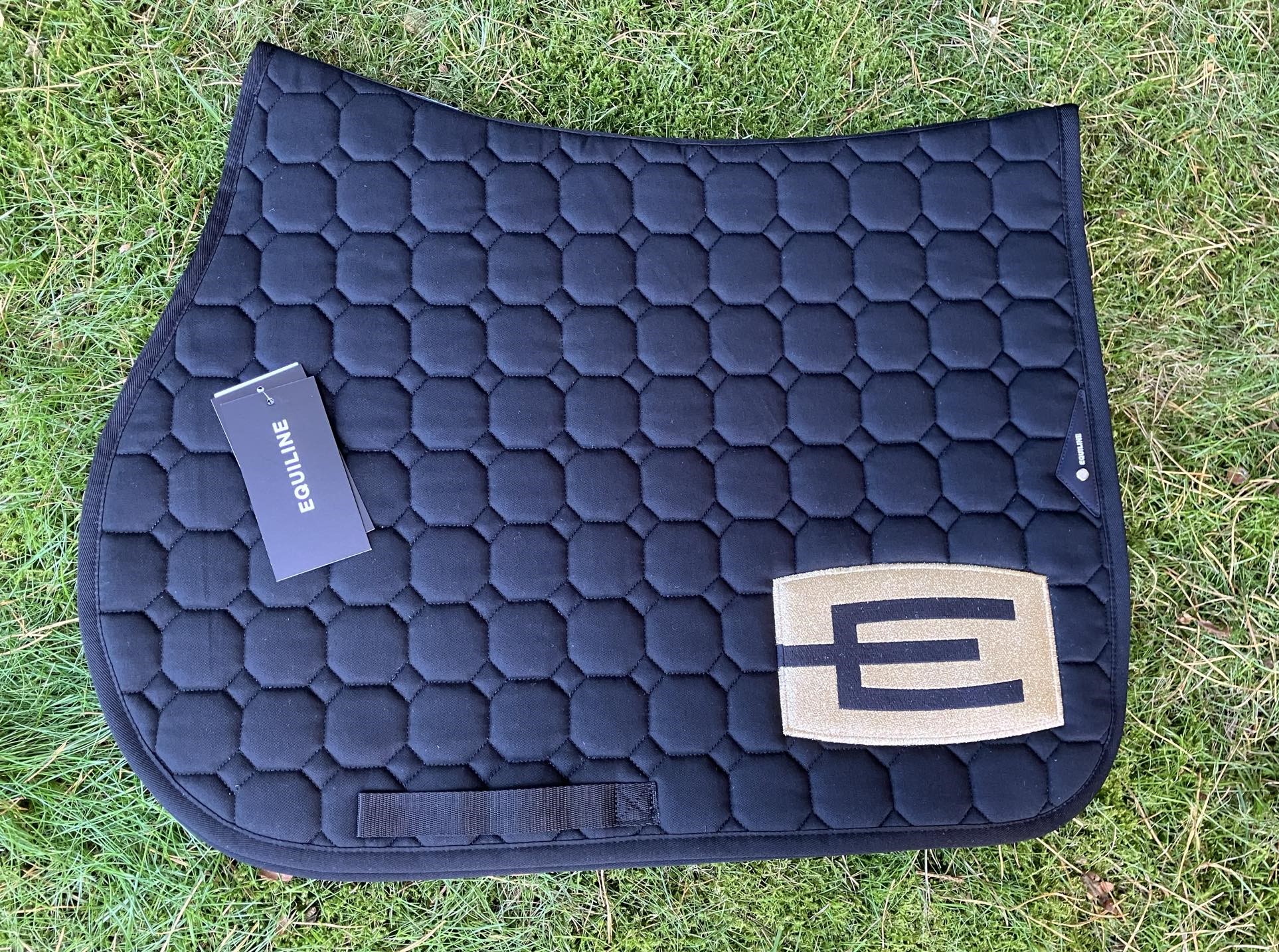 Equiline E-Logga Svart/Glitter Guld Allround Schabrak Svart Full