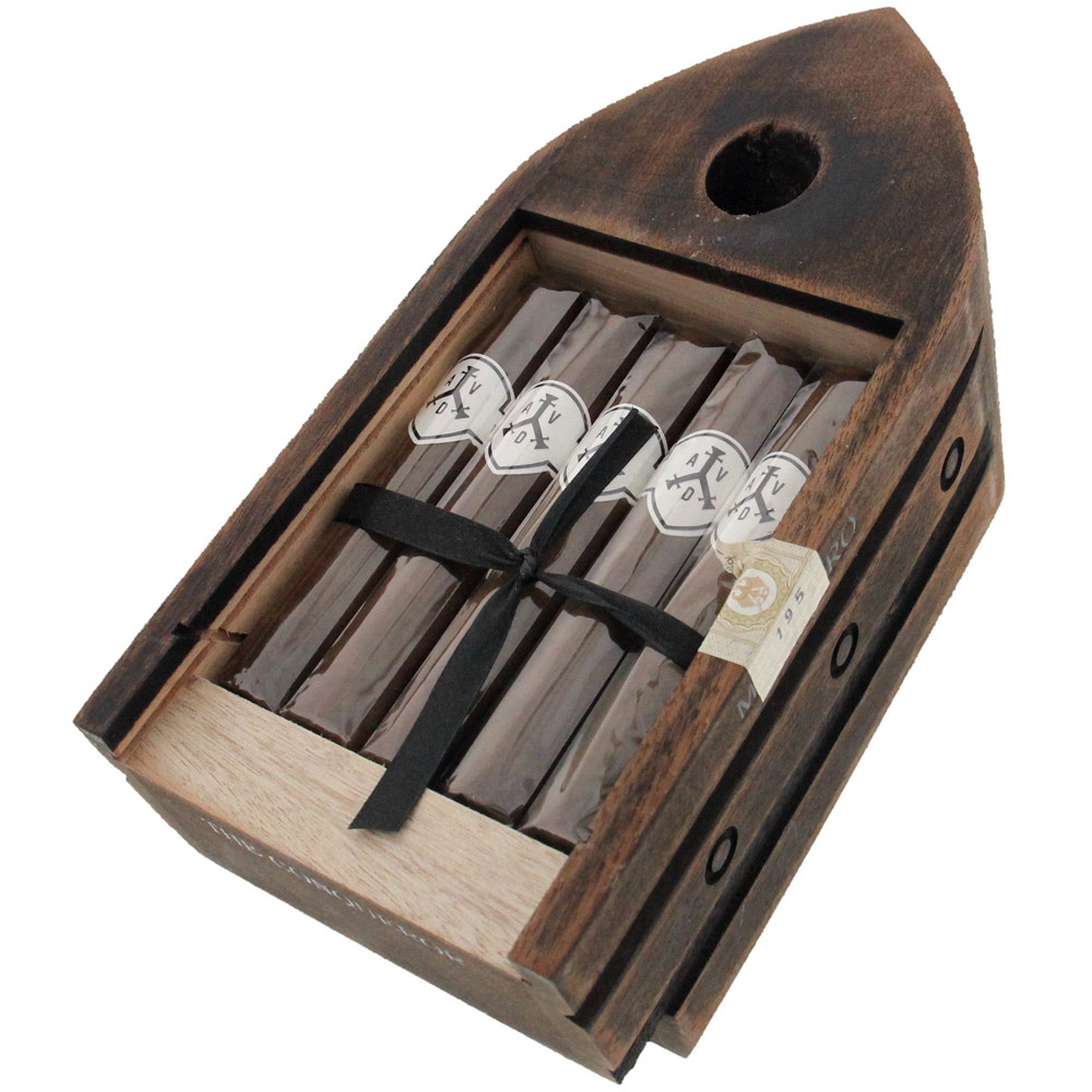 ADVentura The Conqueror Marinero Robusto - 2