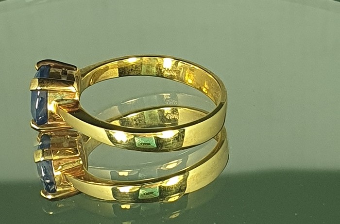 Anillo de oro de 18 quilates con zafiro azul aciano natural de 1,67 ct muy bonito - 5