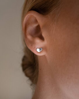 Mi Amor Studs Silver
