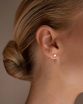 Mi Amor Studs Gold