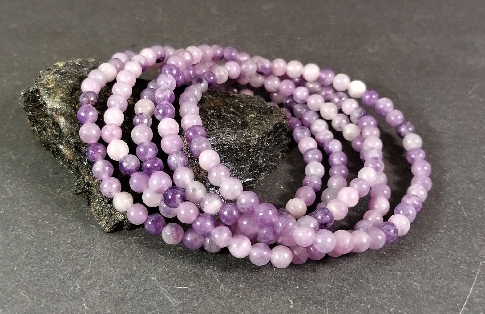 Lepidolit Armband  - 5 mm Pärlor
