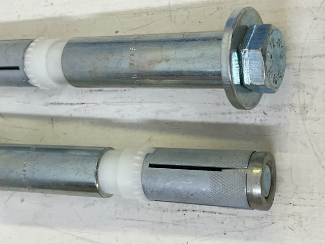 Expander M20, 28 mm - 2