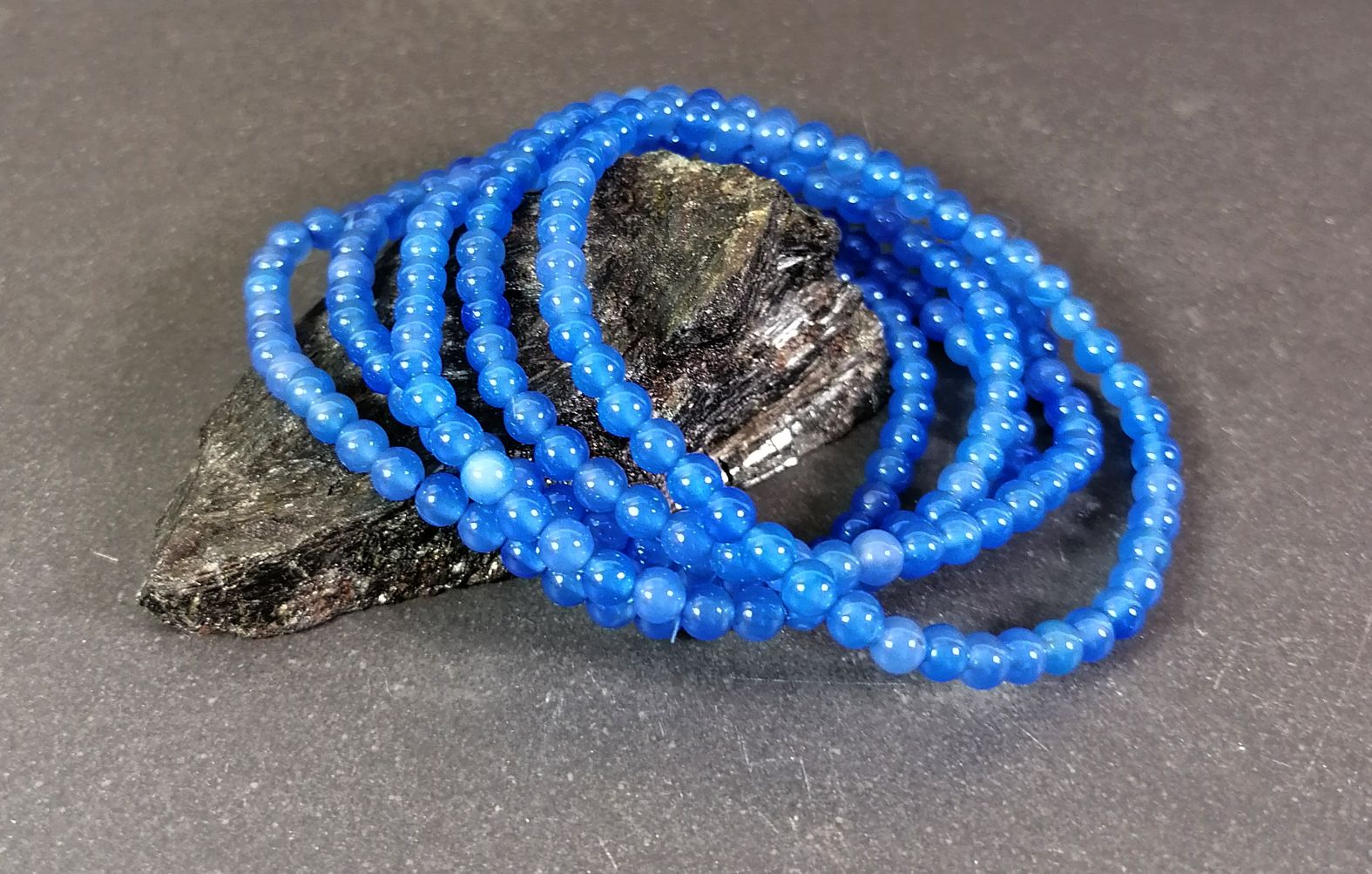 Blå Agat Armband  - 5 mm Pärlor
