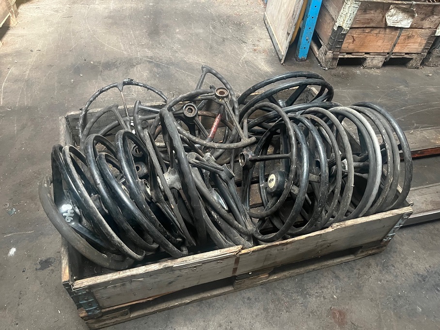 Steering wheel div rear loader & tractor - 3