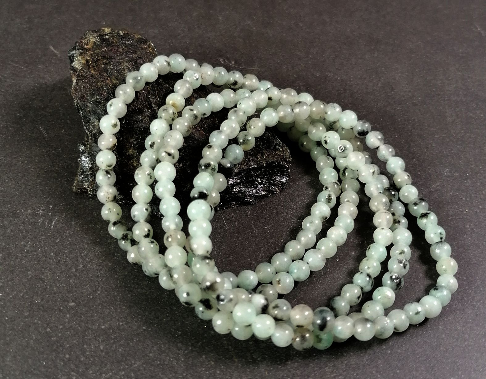 Kiwi Jaspis Armband  - 5mm Pärlor