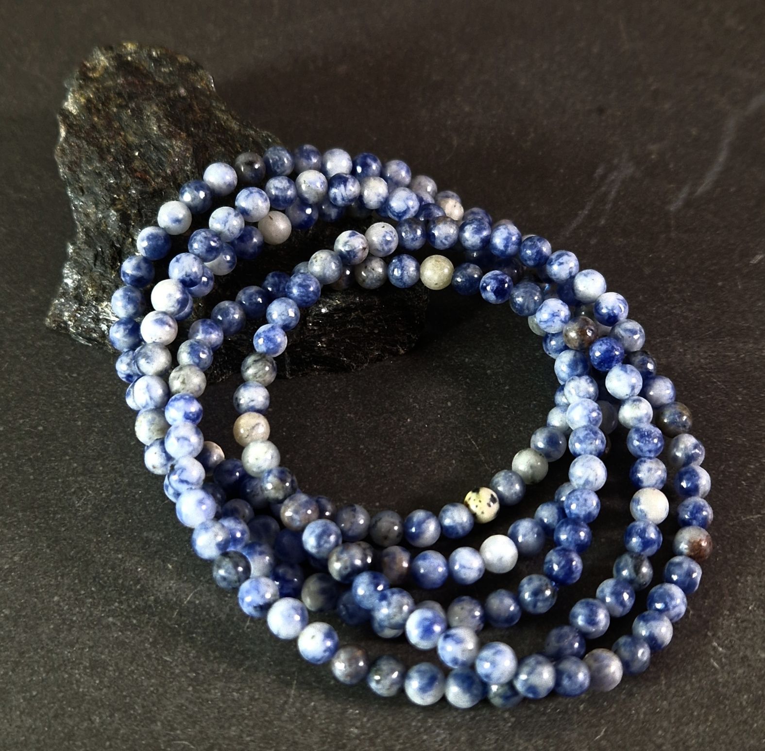 Sodalit Armband  - 5mm Pärlor